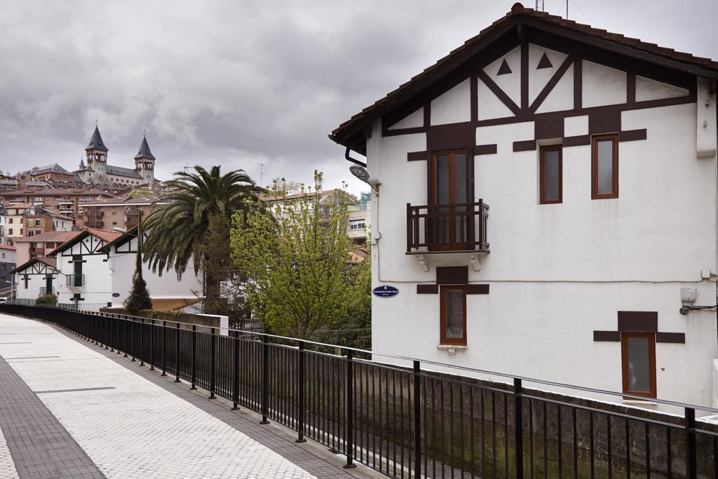 Апартаменти Eliminar Casa Aranzazu Сан-Себастьян Номер фото